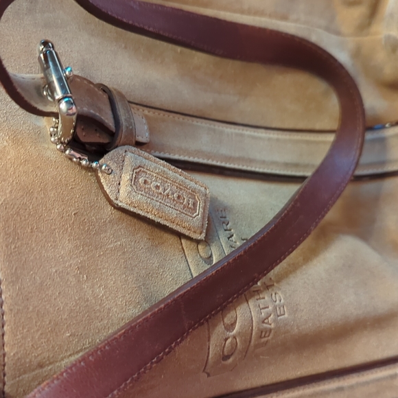 Coach suede tote - Picture 8 of 8